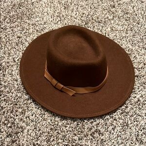Stylish Brown Felt Hat with Ribbon